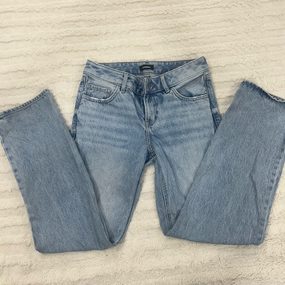 Express Light Blue Modern Straight Low Rise Jeans
